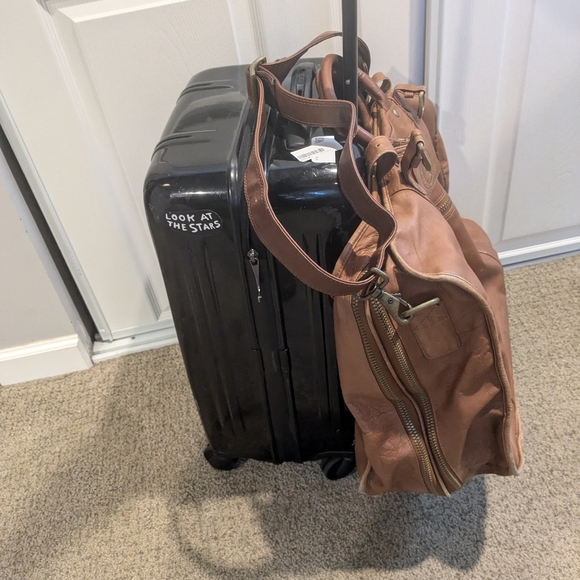 Tumi Dakota Steer Hide Large Large Travel Bag - Picture 11 of 11